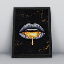 Quadro com moldura boca em dolar