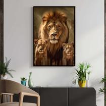 Quadro com Moldura Decorativo Para Sala Quarto Hall Leão com 2 Filhotes Savana Cor:MOLDURA PRETATamanho:40 X 60 X 3 CM