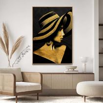 Quadro com Moldura Decorativo Para Sala Quarto Hall Mulher arte Chapeu Dourado Preto