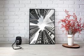 Quadro Com Moldura Prédios Preto e Branco Quadro Com Moldura Prédios Preto e Branco