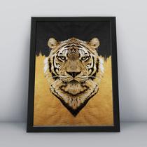 Quadro com molduraface tigre dourada Quadro com molduraface tigre dourada