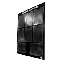 Quadro de Aviso, Gestão e Informativo Premium 8 Displays A4 em ACM Preto Organização Profissional e Elegância para seu Ambiente Super Versátil.
