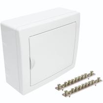 Quadro de Distribuição de Sobrepor com Barramentos para 06 Disjuntores NEMA ou 8 DIN - 3214 - FAME Quadro de Distribuição de Sobrepor com Barramentos para 06 Disjuntores NEMA ou 8 DIN - 3214 - FAME