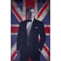 Quadro de Madeira Pequeno (30cmX20cm) James Bond/007/Daniel Craig/Reino Unido/Cinema/Literatura Quadro de Madeira Pequeno (30cmX20cm) James Bond/007/Daniel Craig/Reino Unido/Cinema/Literatura