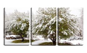 Quadro Decorativo 45x96 duas árvores cobertas de neve