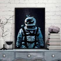 Quadro Decorativo Astronauta Borboletas 33X24 C/Vidro Preta