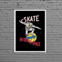 Quadro Decorativo Astronauta Skate 33x24cm - com vidro Quadro Decorativo Astronauta Skate 33x24cm - com vidro