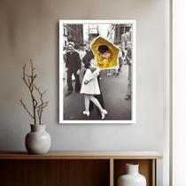 Quadro Decorativo Beijo Casal Retrô - 70x50cm Quadro Decorativo Beijo Casal Retrô - 70x50cm