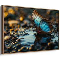 Quadro decorativo Borboleta Dourada Brilhando Nas Águas Mágicas - Art Canvas