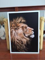 Quadro Decorativo com Moldura 50x70 para Sala Leão - Londrinorte
