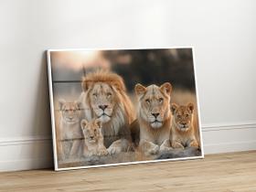 Quadro Decorativo com Moldura Acrilico Cristal Luxo Vidro Familia Leao Leoa 3 Filhotes para Sala de Estar, Quarto e Escritório, Hall Horizontal