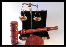 Quadro Decorativo Direito Advogados Martelo Da Justiça Sala Escritório Com Moldura RC005