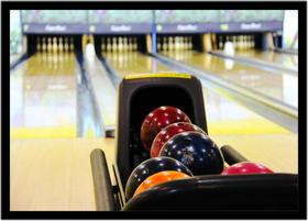 Quadro Decorativo Esportes Boliche Bola Bowling Pista Lojas Quartos Salas Com Moldura RC120 Quadro Decorativo Esportes Boliche Bola Bowling Pista Lojas Quartos Salas Com Moldura RC120