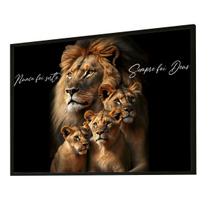 Quadro Decorativo Família de Leões Leoa 2 Filhotes Frase 93x63 LAMINADO