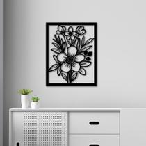 Quadro Decorativo Flor Preto 28x35x0,3 em MDF - Lado Kids