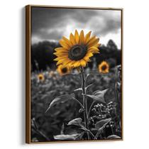 Quadro decorativo Girassol Solitário Sob Céu Tempestuoso - Art Canvas