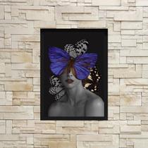 Quadro Decorativo Mulher Com Borboleta Azul 24x18cm - com vidro