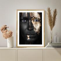Quadro Decorativo Mulher Dourado Dandara Moldura Mel
