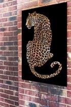 Quadro Decorativo Onça Pintada Fundo Preto - 70x50cm