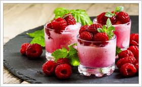 Quadro Decorativo Para Cozinhas Frutas Suco Morango Gourmet Mercados Decorações Moldura Branca Q02