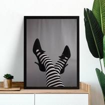 Quadro Decorativo Pernas Meia E Sapato De Bruxa 24X18Cm