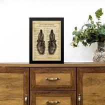 Quadro Decorativo Sapatos Masculinos Vintage 33x24cm - com vidro