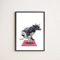 Quadro Decorativo Vaca Fazendo Yoga 45x34cm Quadro Decorativo Vaca Fazendo Yoga 45x34cm