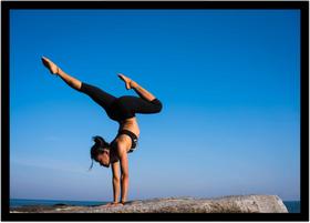 Quadro Decorativo Yoga Meditação Fitness Paisagem Com Moldura RC033