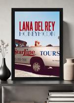 Quadro Del Rey Lana com Vidro e Moldura Preta Quadro Del Rey Lana com Vidro e Moldura Preta