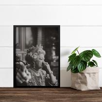 Quadro Divertido Para Banheiro - Rainha Elizabeth 45x34cm Quadro Divertido Para Banheiro - Rainha Elizabeth 45x34cm