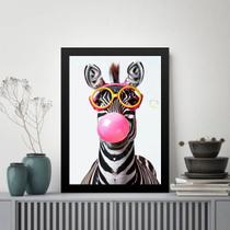 Quadro Divertido Zebra Bubble Gum 45x34cm - com vidro Quadro Divertido Zebra Bubble Gum 45x34cm - com vidro