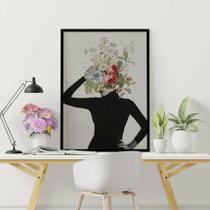 Quadro Dona Flor - Colagem Feminina Floral 33x24cm