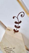 Quadro e enfeite de prateleira casinha mini madeira e ferro Detalhes