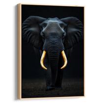 Quadro Elefante Majestoso Sob Céu Noturno Profundo