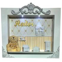 Quadro Enfeite De Porta Maternidade Cenário Led - Branco e Creme Ursinho Menino