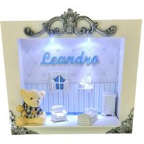 Quadro Enfeite Porta Maternidade Cenário Led - Branco com Azul BB e prata