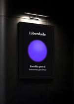 Quadro Força/Liberdade com Vidro e Moldura Preta Tam:A4 Quadro Força/Liberdade com Vidro e Moldura Preta Tam:A4