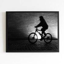 Quadro Fotografia Pessoa Pedalando 24x18cm Quadro Fotografia Pessoa Pedalando 24x18cm