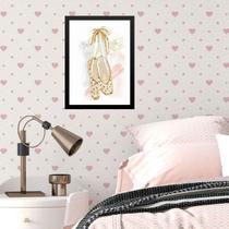 Quadro Infantil Menina Sapatilha De Balé Ouro 33x24cm - com vidro Quadro Infantil Menina Sapatilha De Balé Ouro 33x24cm - com vidro
