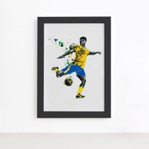 Quadro Jogador de Futebol Chute a Gol 22x32 Moldura Preta