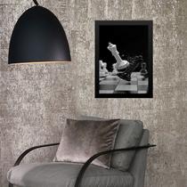 Quadro Jogo Xadrez-Preto e Branco 33x24cm - com vidro Quadro Jogo Xadrez-Preto e Branco 33x24cm - com vidro