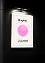 Quadro Limite/Respeito com Vidro e Moldura Branca Tam:A4 Quadro Limite/Respeito com Vidro e Moldura Branca Tam:A4