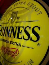 Quadro Luminoso Decorativo Cerveja Guiness Amarelo Led Bivolt p/ Bar Boteco Churrasqueira Garagem