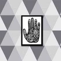 Quadro Mão Love is All You Need 45x34cm - com vidro Quadro Mão Love is All You Need 45x34cm - com vidro