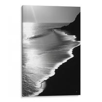 Quadro Mar Preto e Branco da Serenidade ao Amanhecer
