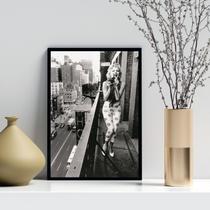Quadro Marilyn Monroe Com Câmera Fotográfica 24x18cm