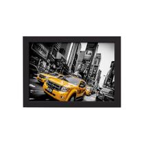 Quadro New York Táxi Amarelo Foto Moldura Preta 22x32cm