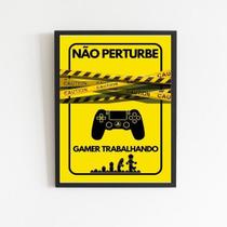 Quadro Para Porta Gamer Trabalhando 33X24Cm Preta