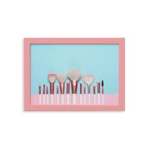 Quadro Pincéis de Maquiagem Moldura Rosa 22x32cm Quadro Pincéis de Maquiagem Moldura Rosa 22x32cm
