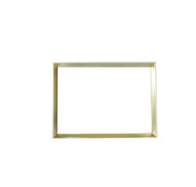 Quadro retangular com moldura em madeira e fundo espelhado 22x30cm